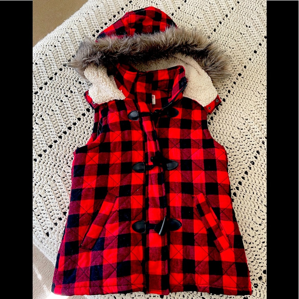 Buffalo plaid vest with fur trimmed hood!
